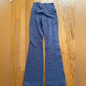 EUC Athleta Transcend Slim Pant Yoga Legging Purple Gray Small Petite